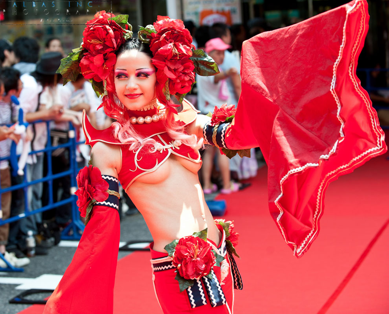 Illustration for article titled The Greatest Cosplay in the World